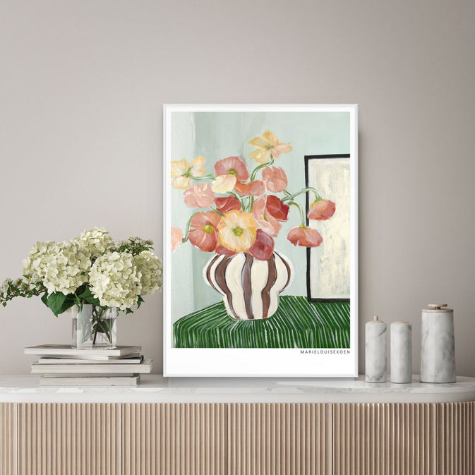 Poppy vase